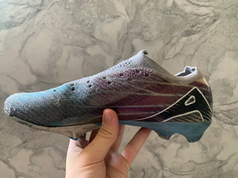 NIKE BUTSI 1