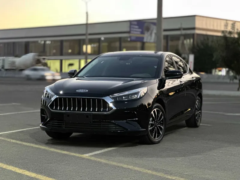 Jac J7 Nafis dizayn yuqori komfort 1