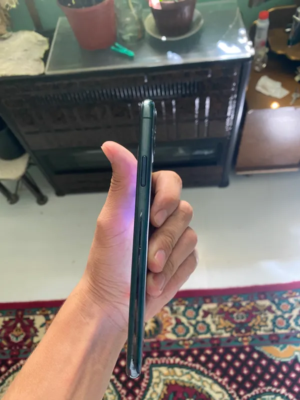 iphone 11 pro max 3