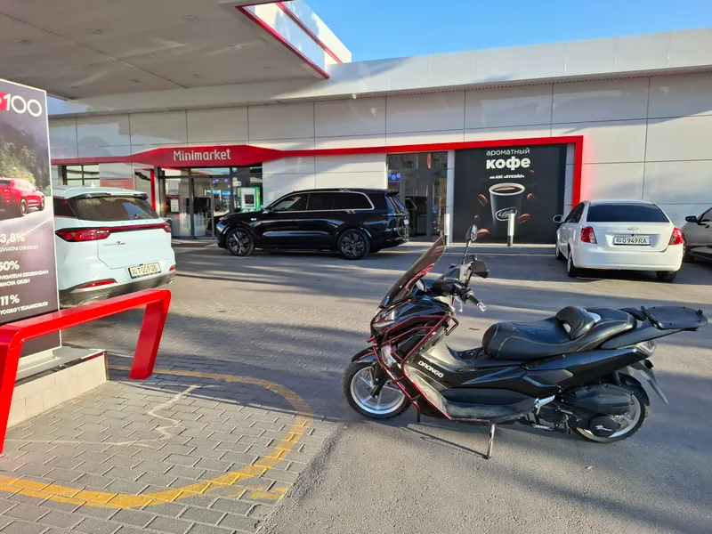 S MAX sukuer yili 2026 12 000 km yurgan