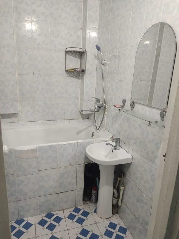 Kvartira 2 xonali ijaraga qoyiladi 7