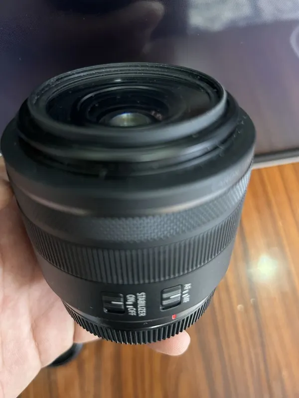 Объектив Canon RF 35mm macro STM — фото 2