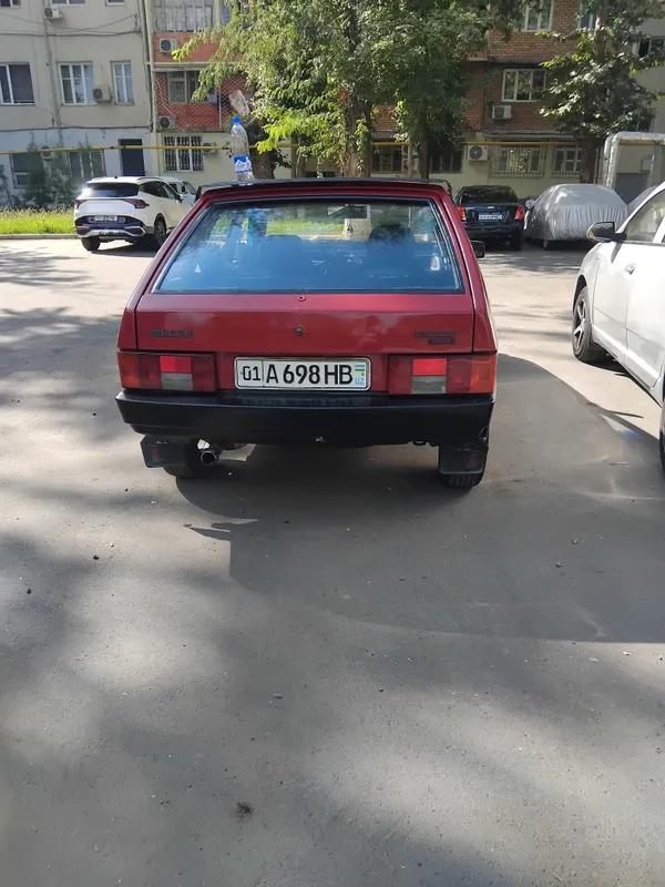 Lada 2109 89-yil. Benzinda. 4
