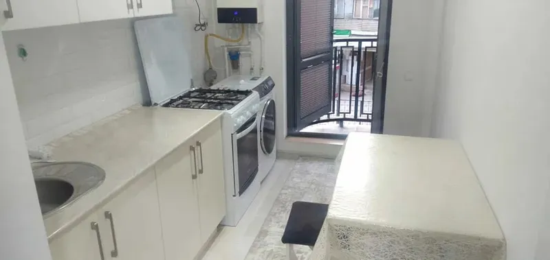 2-комнатная квартира, 40 м², 2/5 этаж, ЖК «Ассалом Хаво» — фото 4 2-комнатная квартира, 40 м², 2/5 этаж, ЖК «Ассалом Хаво» — фото 4
