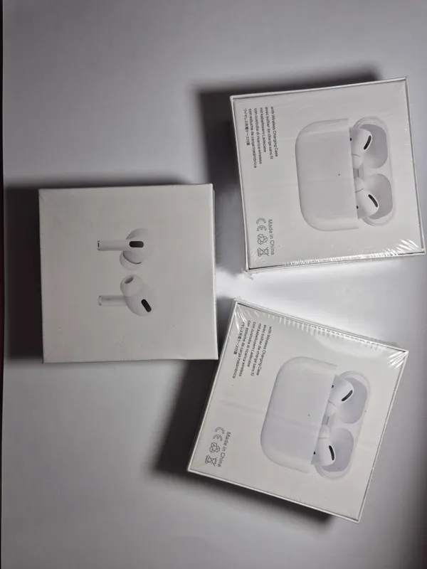Продаются реплика airpods новые запакованые — фото 1