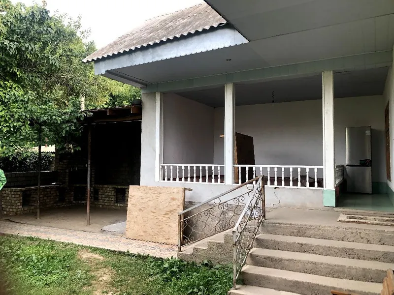 Oqtosh dacha hamma sharoiti bor garbati mostdan ko'tarilganda 3