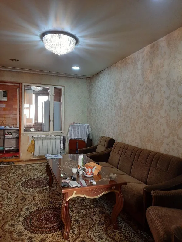 СРОЧНО ПРОДАЁТСЯ 2.3/4/4 КАДЫШЕВА РЫНОК 55000у.е 3 СРОЧНО ПРОДАЁТСЯ 2.3/4/4 КАДЫШЕВА РЫНОК 55000у.е 3