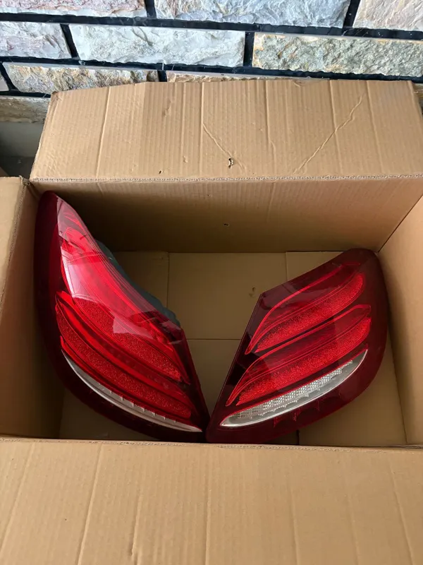 Mercedes benz w213 задные фары