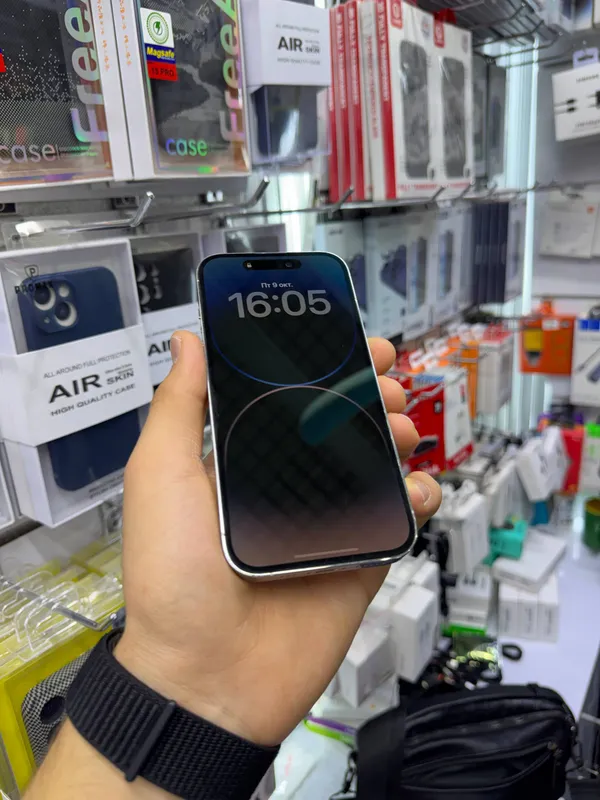 iPhone 14 Pro 2 iPhone 14 Pro 2