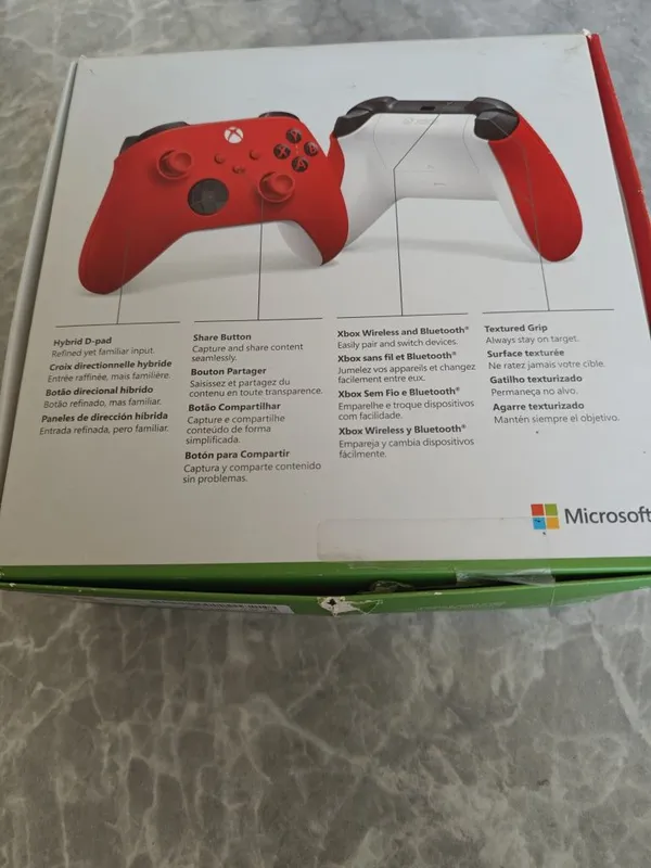 Xbox Wireless Controller (оригинал из США) 3 Xbox Wireless Controller (оригинал из США) 3