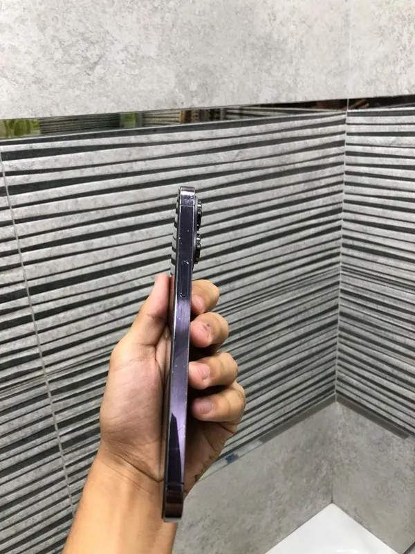 Iphone 14 pro max 3