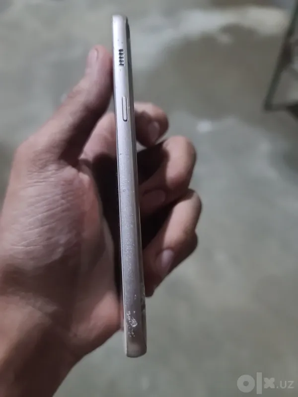 HUAWEI Y6 32 ГБ и Galaxy A3 16 ГБ 2
