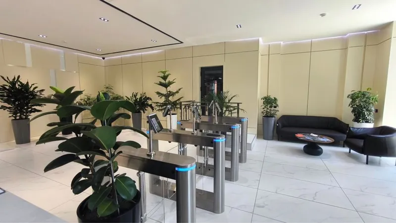 Platinum business centre- 78,85 м²- (ОФИС) 4