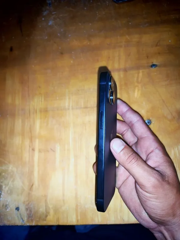 Iphone 15 ideal holatda — фото 3