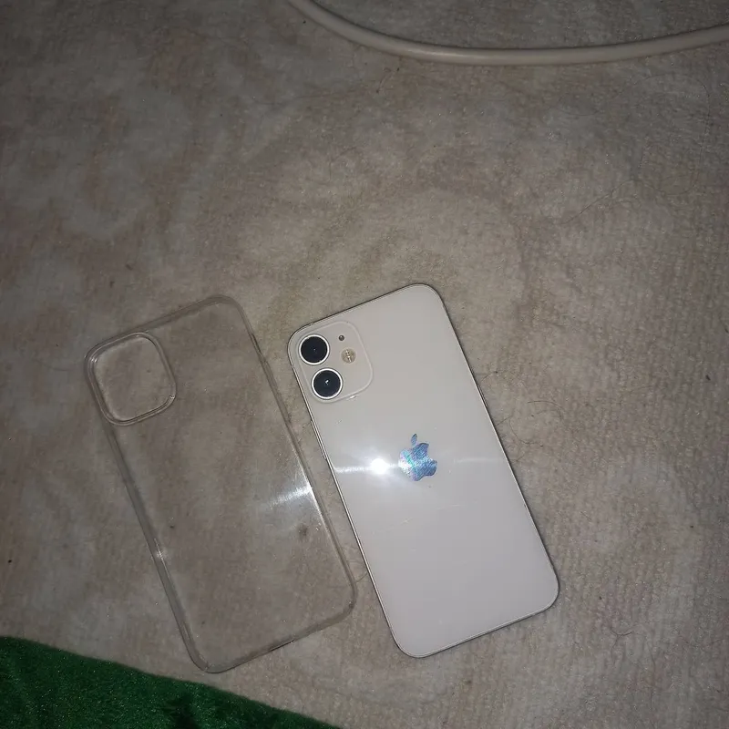 Iphone 12 mini emkost tazasin bastim 100%🔋 3