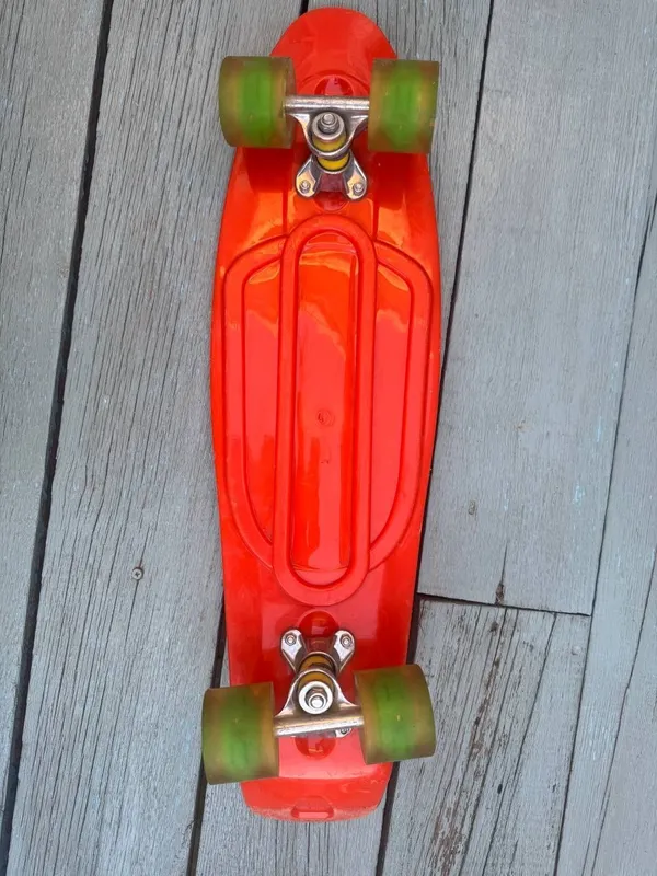 Sketbor sotiladi 2