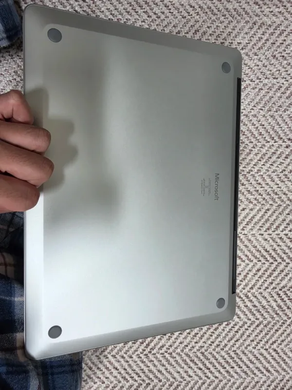 Microsoft Surface Laptop 7 6