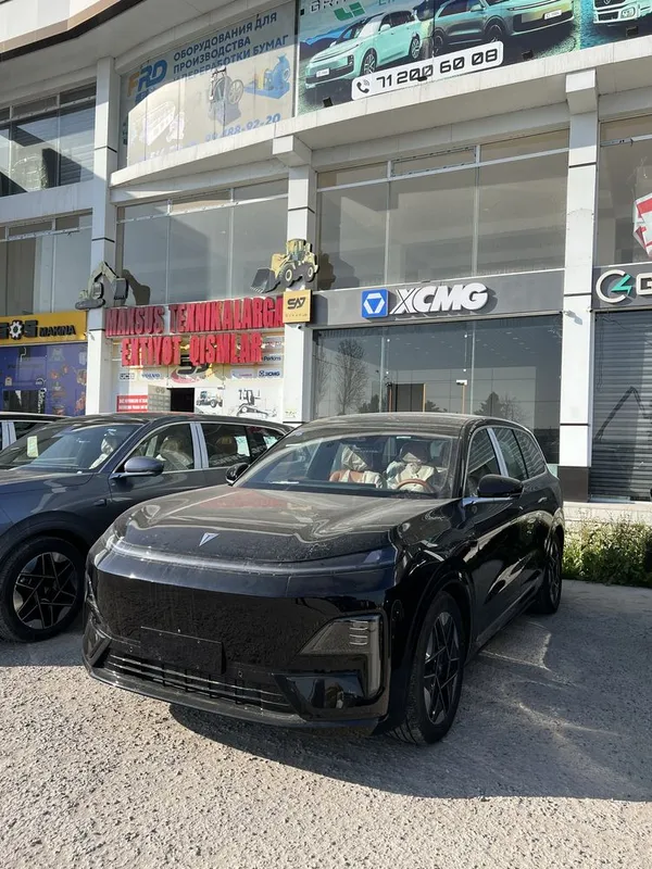 Depal s09 Ultra AWD va Max RWD