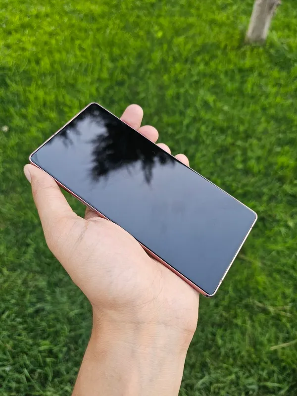 Samsung Galaxy Note 20 (5G) — фото 1
