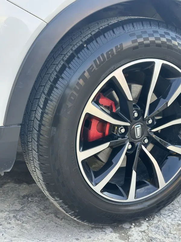 Bestune Faw t 33 turbo 8