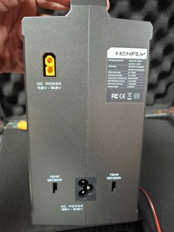 Зарядное устройство HEXFLY Pro X2 — фото 2
