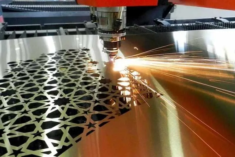 Metallni lazerda kesish. Aniq chizmalar va sifatli detallar. 1 Metallni lazerda kesish. Aniq chizmalar va sifatli detallar. 1