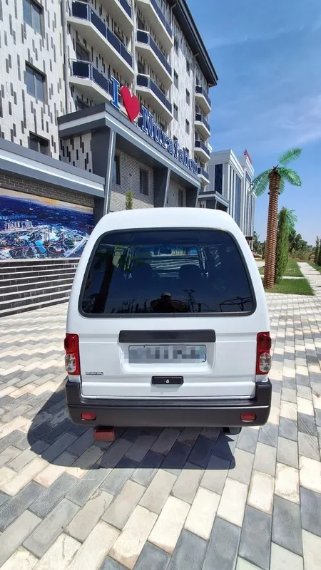 Дамас Ван Damas Van.2025 4