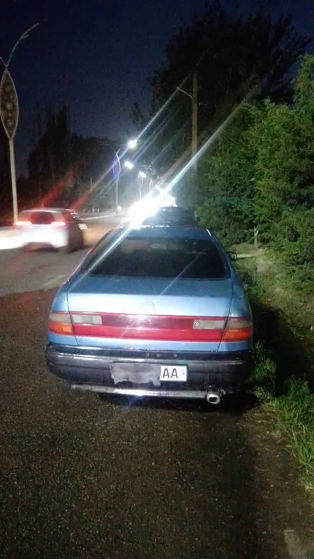 Toyota Carina продам — фото 1