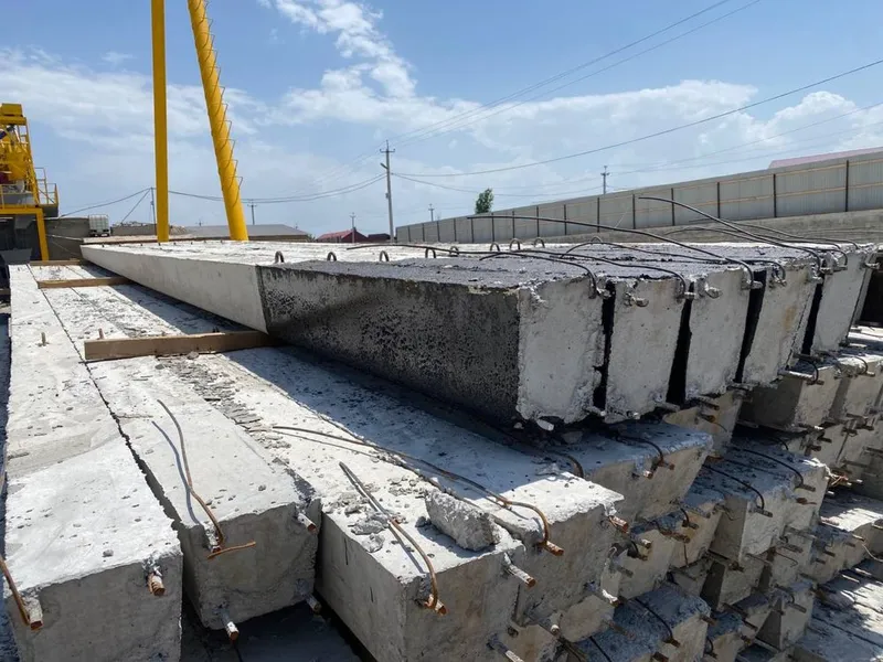 Temir-beton ustunlar ishlab chiqaruvchidan, yetkazib berishgacha . 3 Temir-beton ustunlar ishlab chiqaruvchidan, yetkazib berishgacha . 3