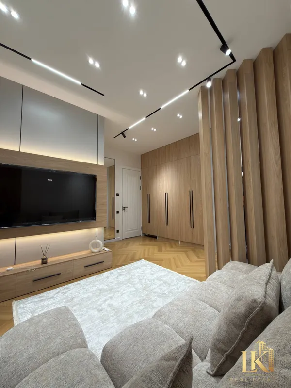 #100 3/8/11 ЖК Mirabad City, Мирабадский район, с ремонтом, вид на Парквуд, 64 м²
