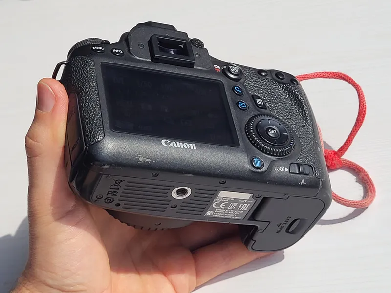 Камера Canon EOS 6D BODY — фото 3