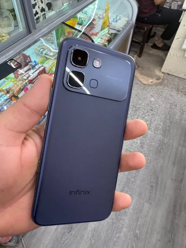 Infinix note edge 5g 1