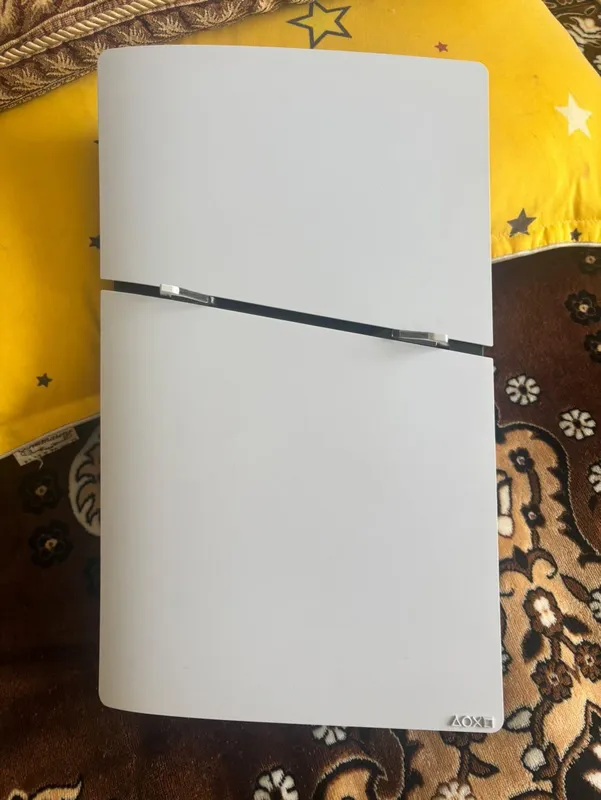 • PS5 Slim 1TB • 2