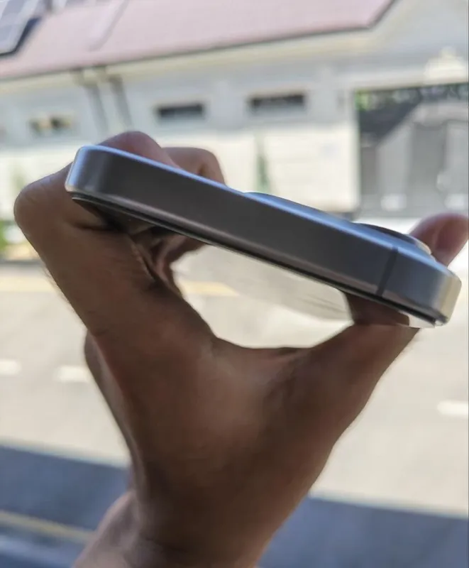Iphone 15 pro (256gb) 5