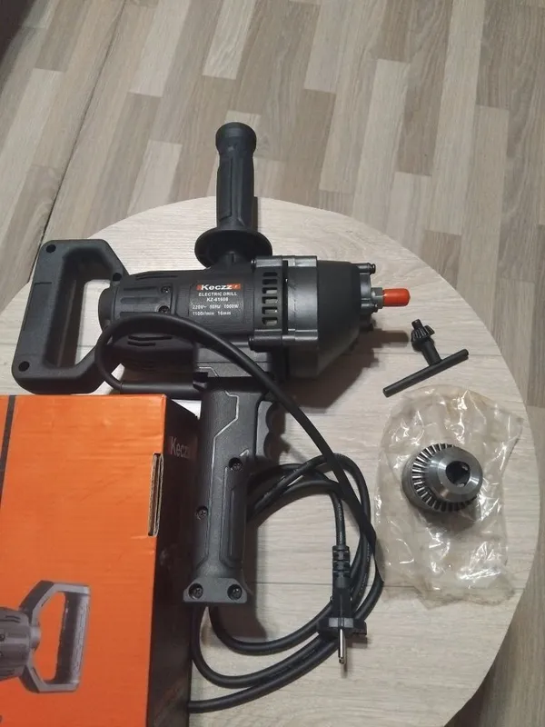 Продам Электро Дрель + Мешалка фирмы Keczz новая. 2 Продам Электро Дрель + Мешалка фирмы Keczz новая. 2