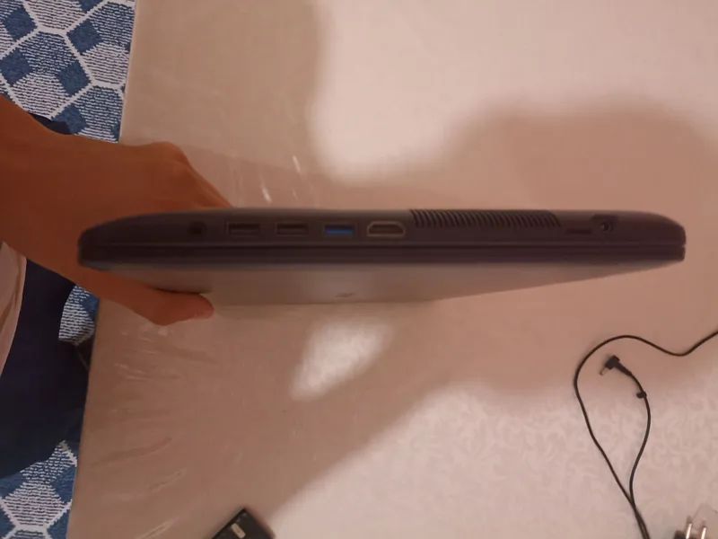 Продаётся ASUS X543M 3