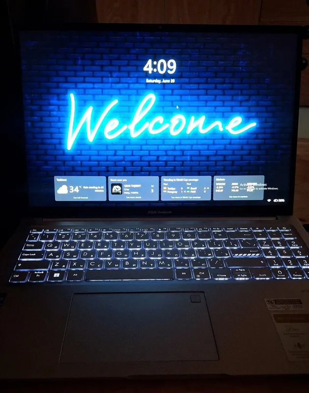 ASUS Vivobook 16X