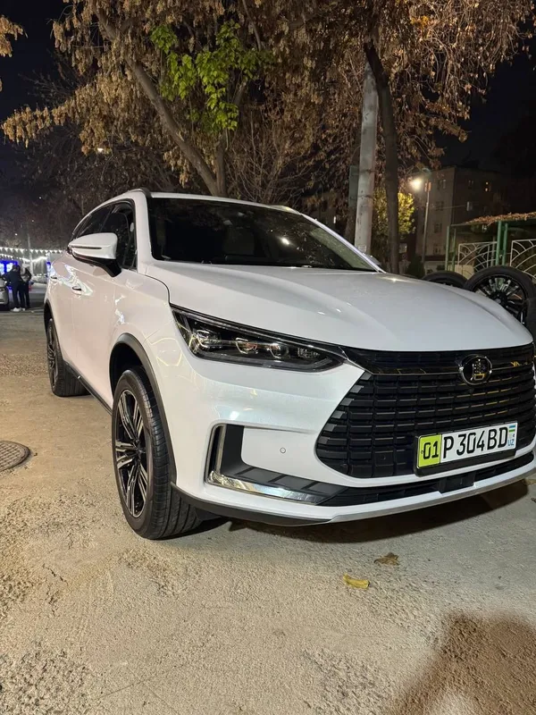 Срочно!! BYD tang FULL 4.6 сек. EV 600 1 Срочно!! BYD tang FULL 4.6 сек. EV 600 1