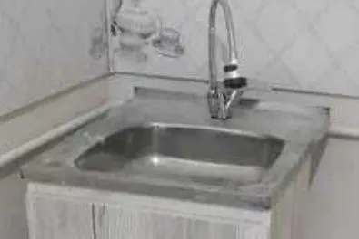 Rakavena yangi 100 000