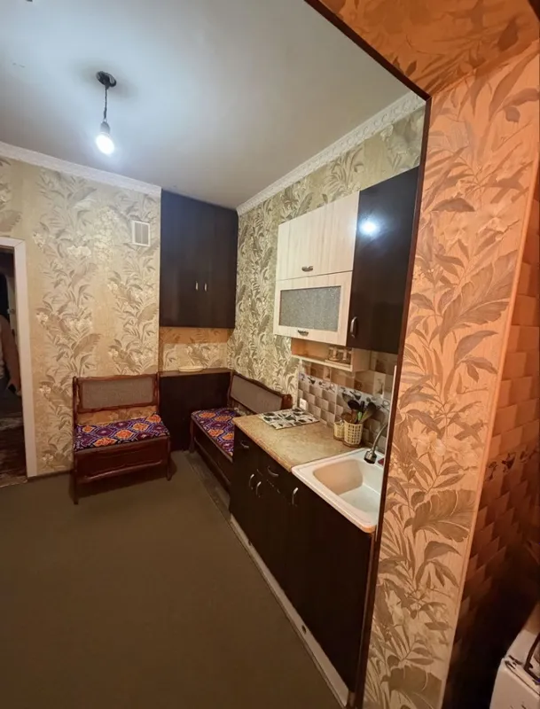 Продаётся 2-комнатная квартира на м-в Риезий (Паркентский) — фото 3