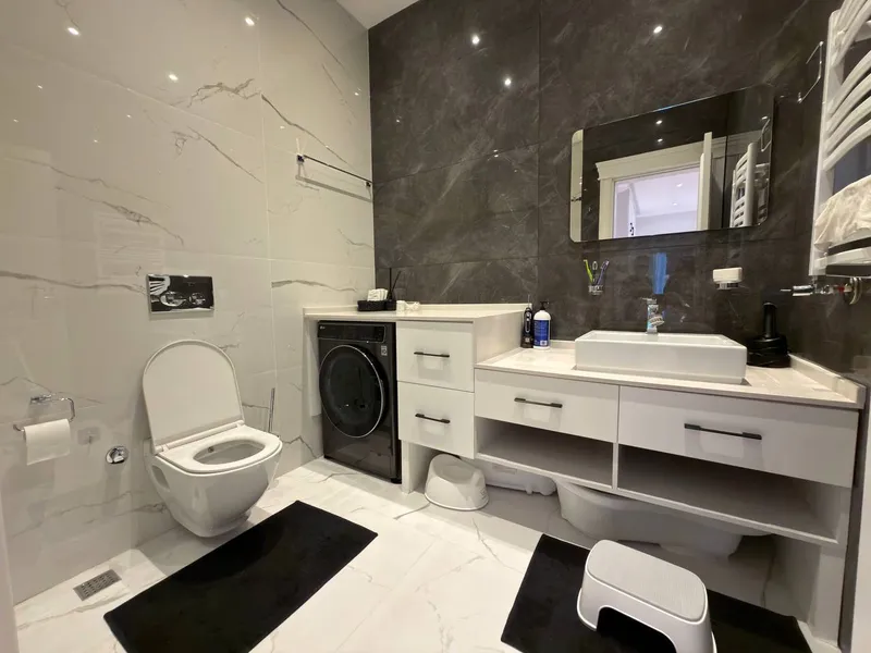 3 xonali kvartira, 85 m2, Yakkasaroy 3