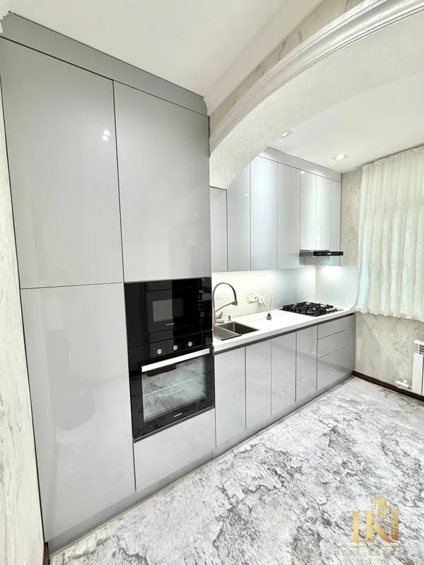 Продаётся 3-комнатная квартира, 71 м², 3/4, Шайхантахурский район 6