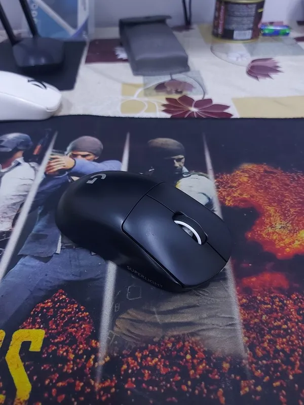 Logitech g pro x SUPERLIGHT 2