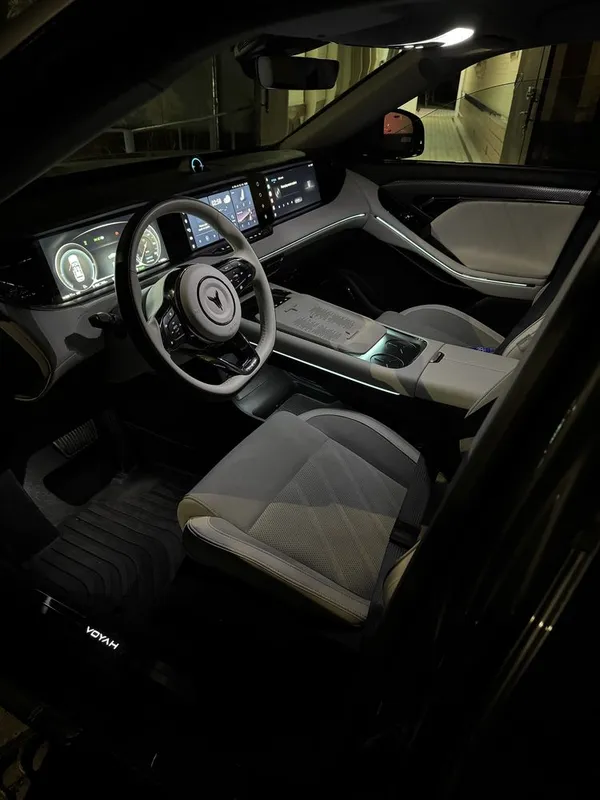 Продаю Voyah free 2025 AWD 3 Продаю Voyah free 2025 AWD 3