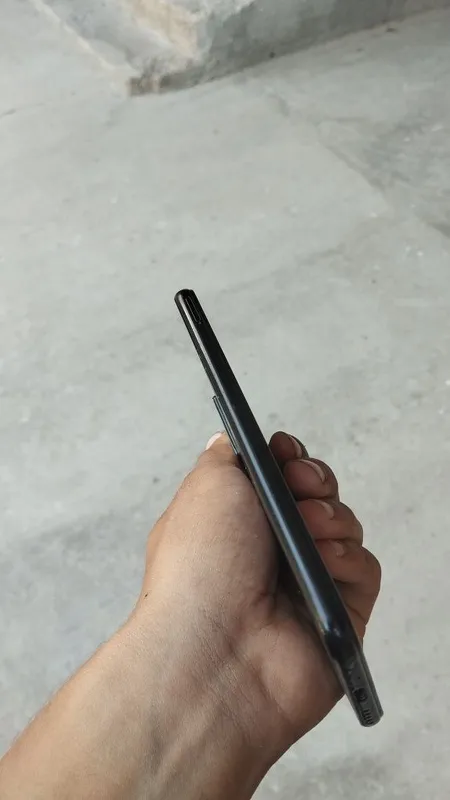 Redmi not 8 64 gb 48 mp camera tiniq ekrani ozroq singan orqa krishka 2 Redmi not 8 64 gb 48 mp camera tiniq ekrani ozroq singan orqa krishka 2