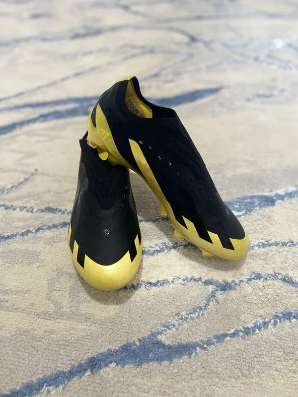 AdidasX gold 39razmer 3 AdidasX gold 39razmer 3