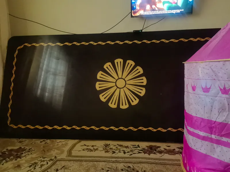 12kishilik hontahta sotiladi 12kishilik hontahta sotiladi