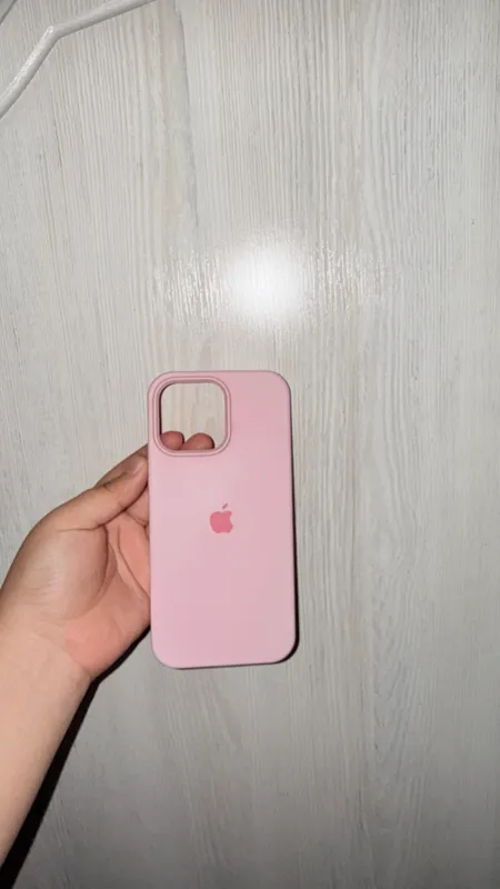 Чехлы для iPhone 16 Pro Max 3