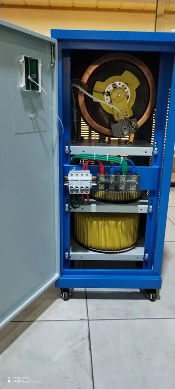 Stabilizator Andeli SVC 40 Kva — фото 2