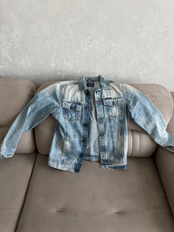 Куртка джинсовая (кастом) Pull&Bear 1 Куртка джинсовая (кастом) Pull&Bear 1